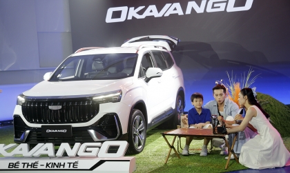 Kỉ niệm một năm có mặt tại Việt Nam, Geely ra mắt crossover Okavango, nâng cấp mới cho Coolray
